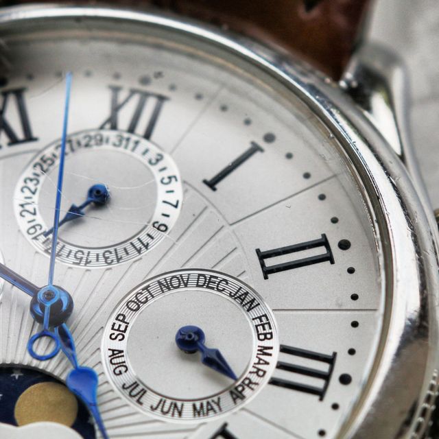 Mondphasen read the moon von Citizen — Ø 42 mm · Eco-Drive · BY1030-09A bei Juwelier Fichtinger in Amstetten